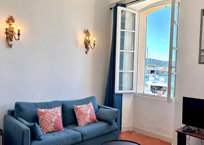 Le Majestic - Loft Vue D'exception Port St-tropez Apartment